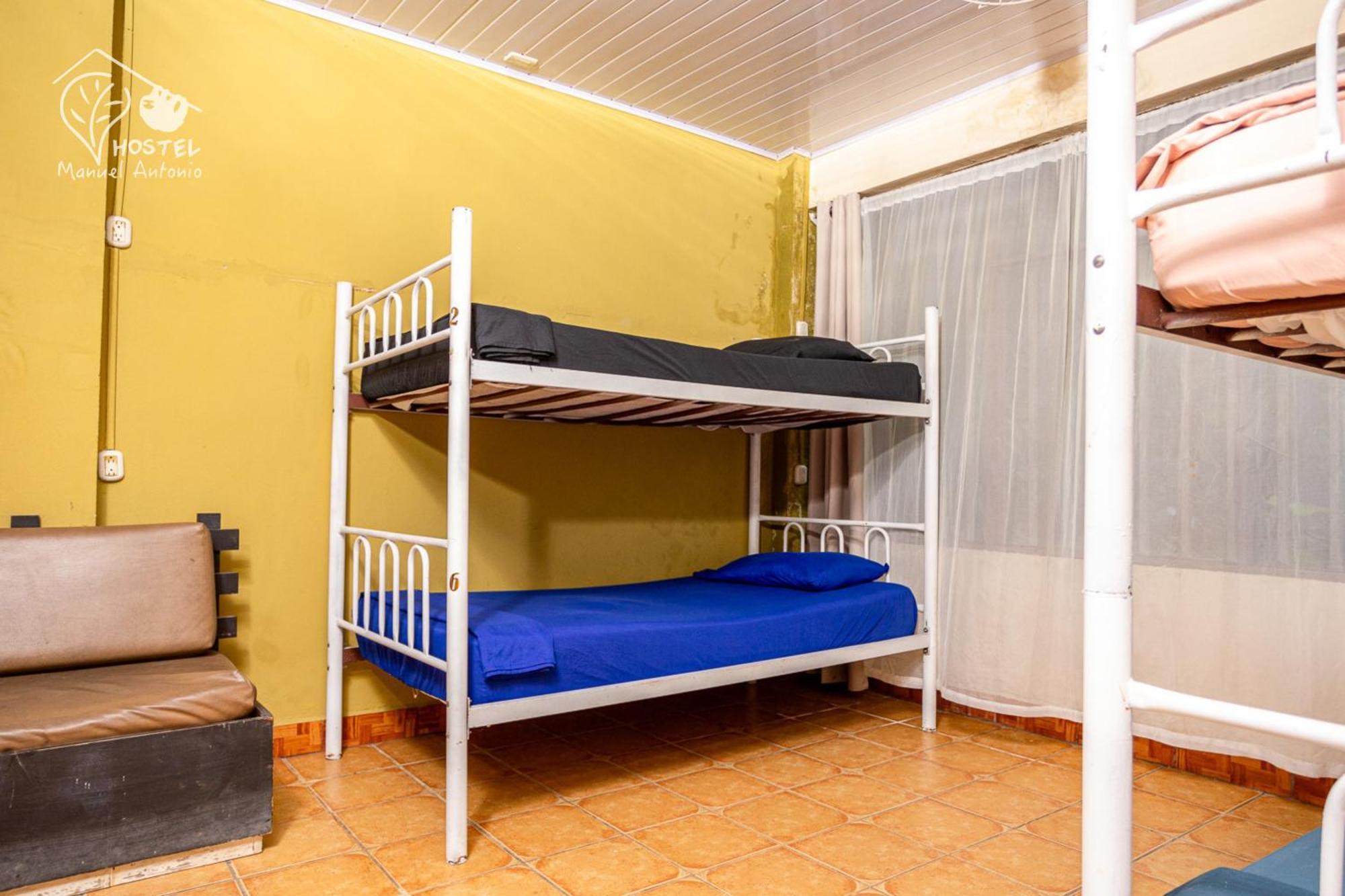 Manuel Antonio Hostel Экстерьер фото