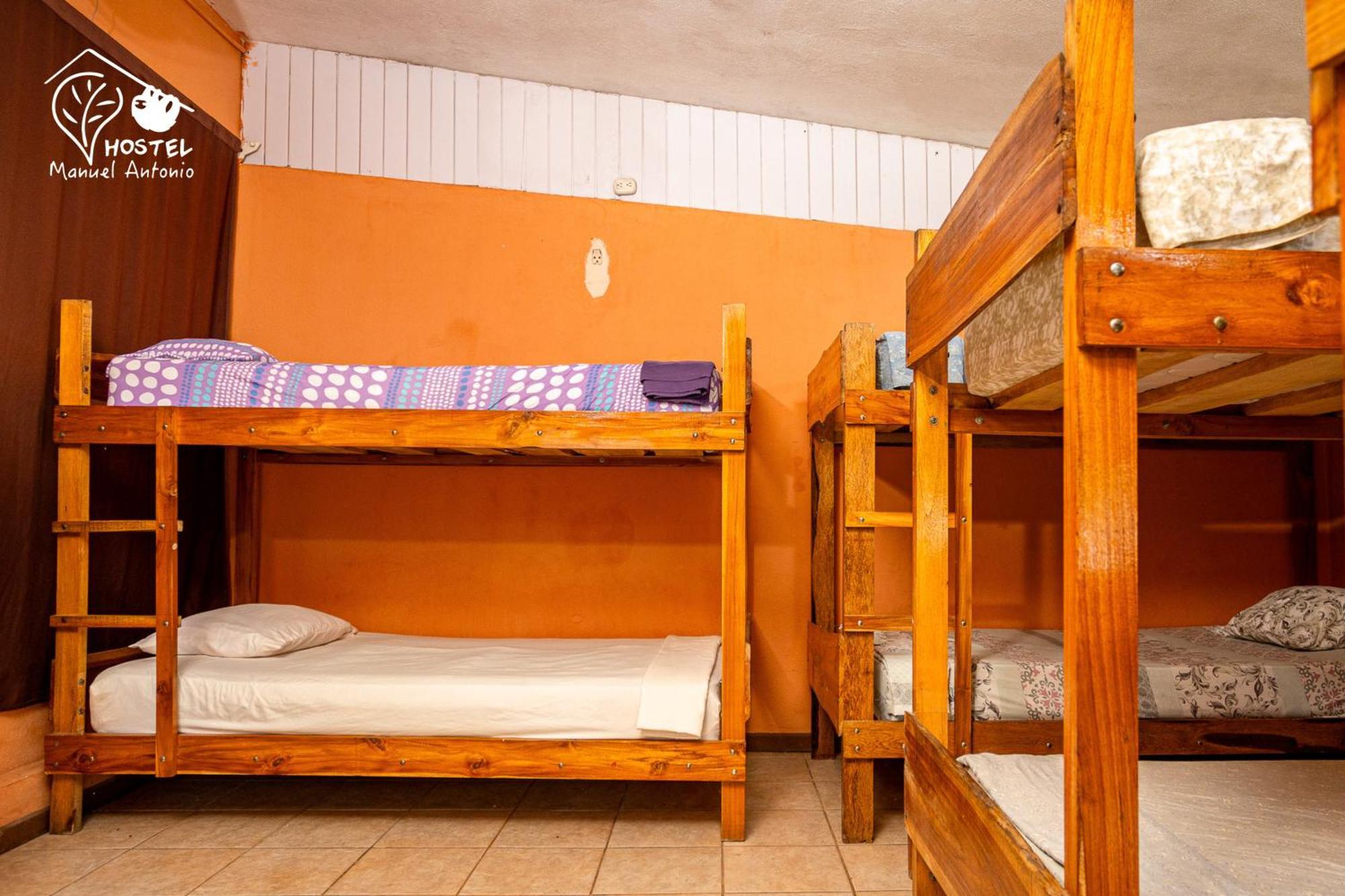 Manuel Antonio Hostel Экстерьер фото