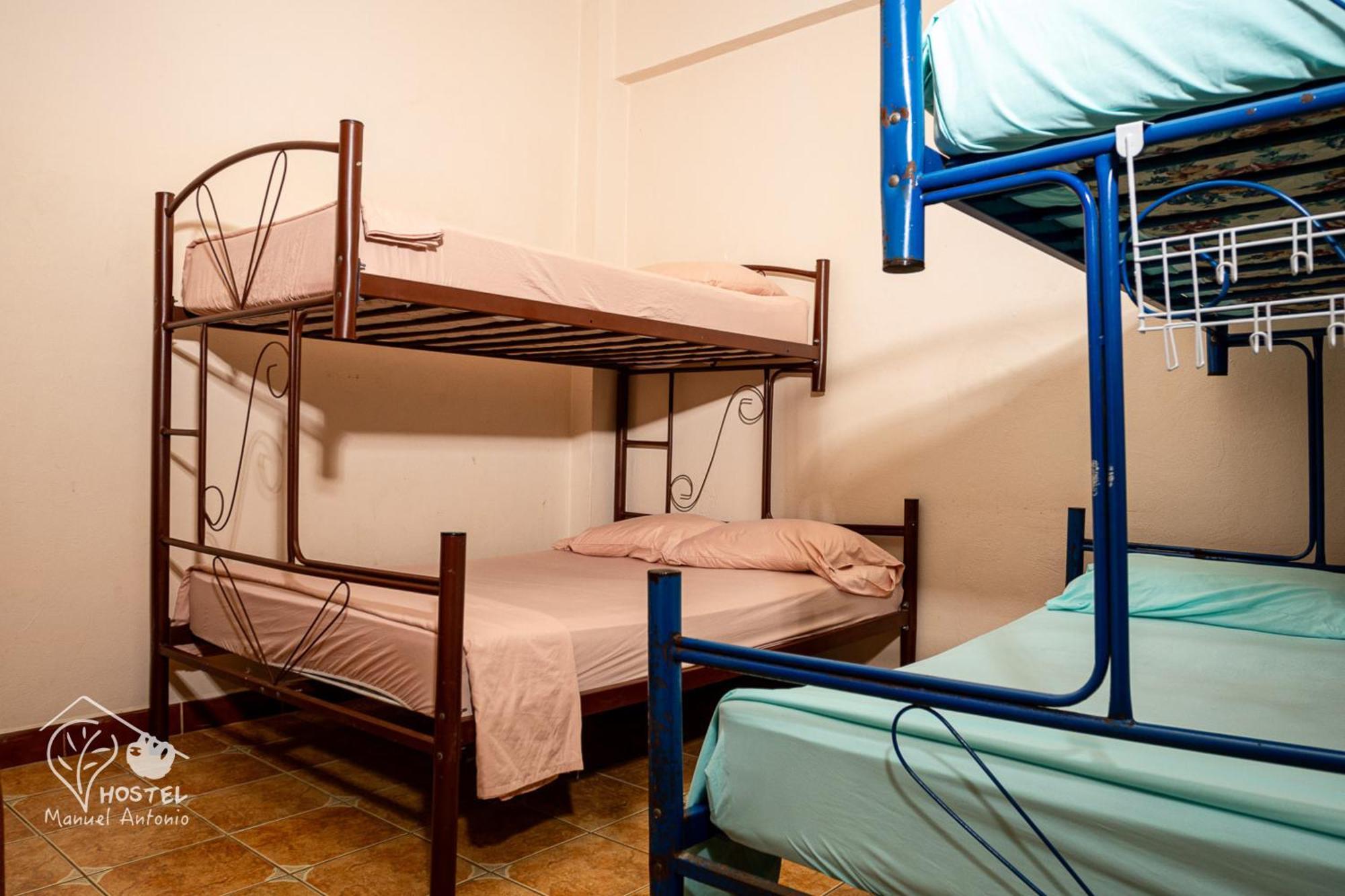 Manuel Antonio Hostel Экстерьер фото