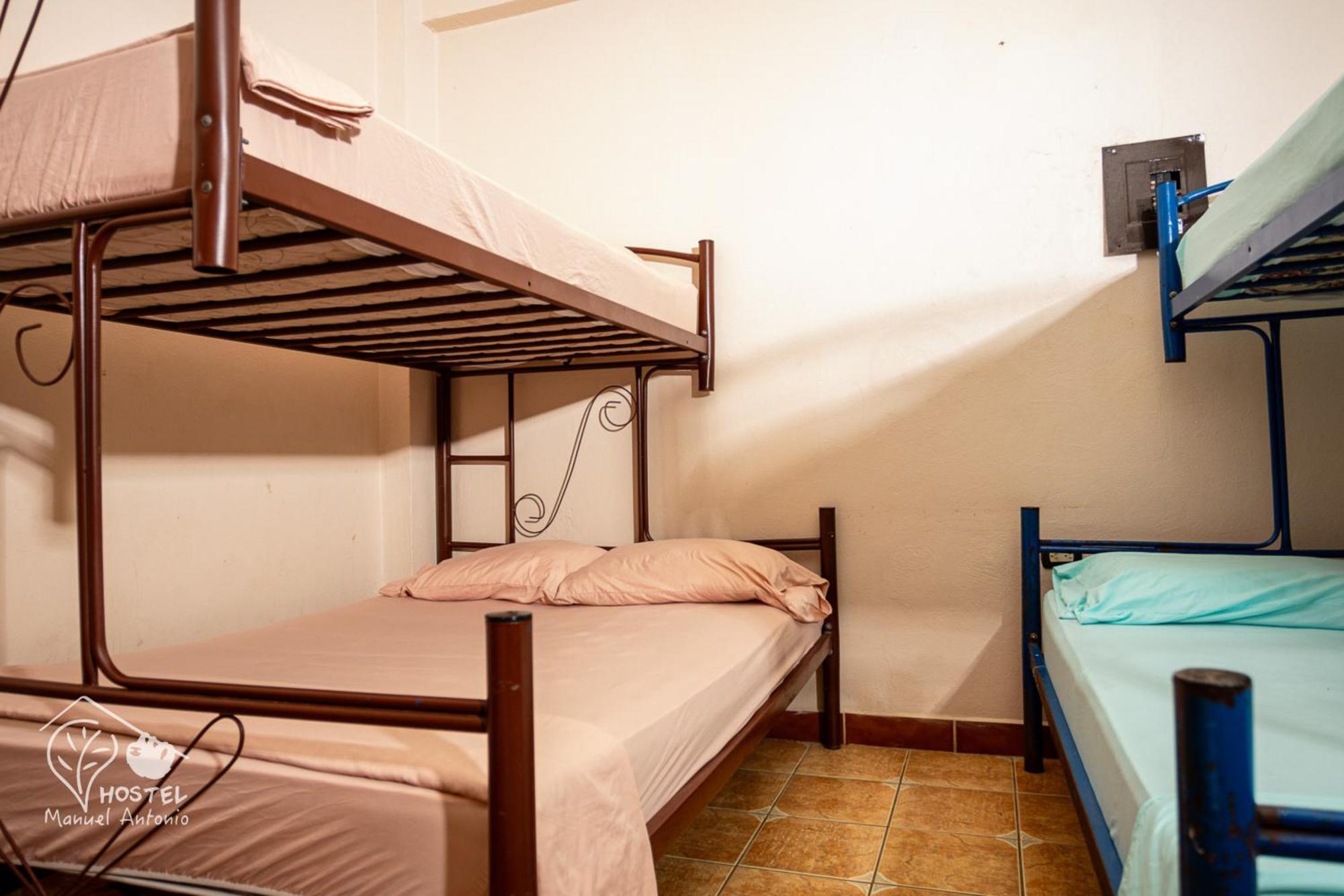 Manuel Antonio Hostel Экстерьер фото